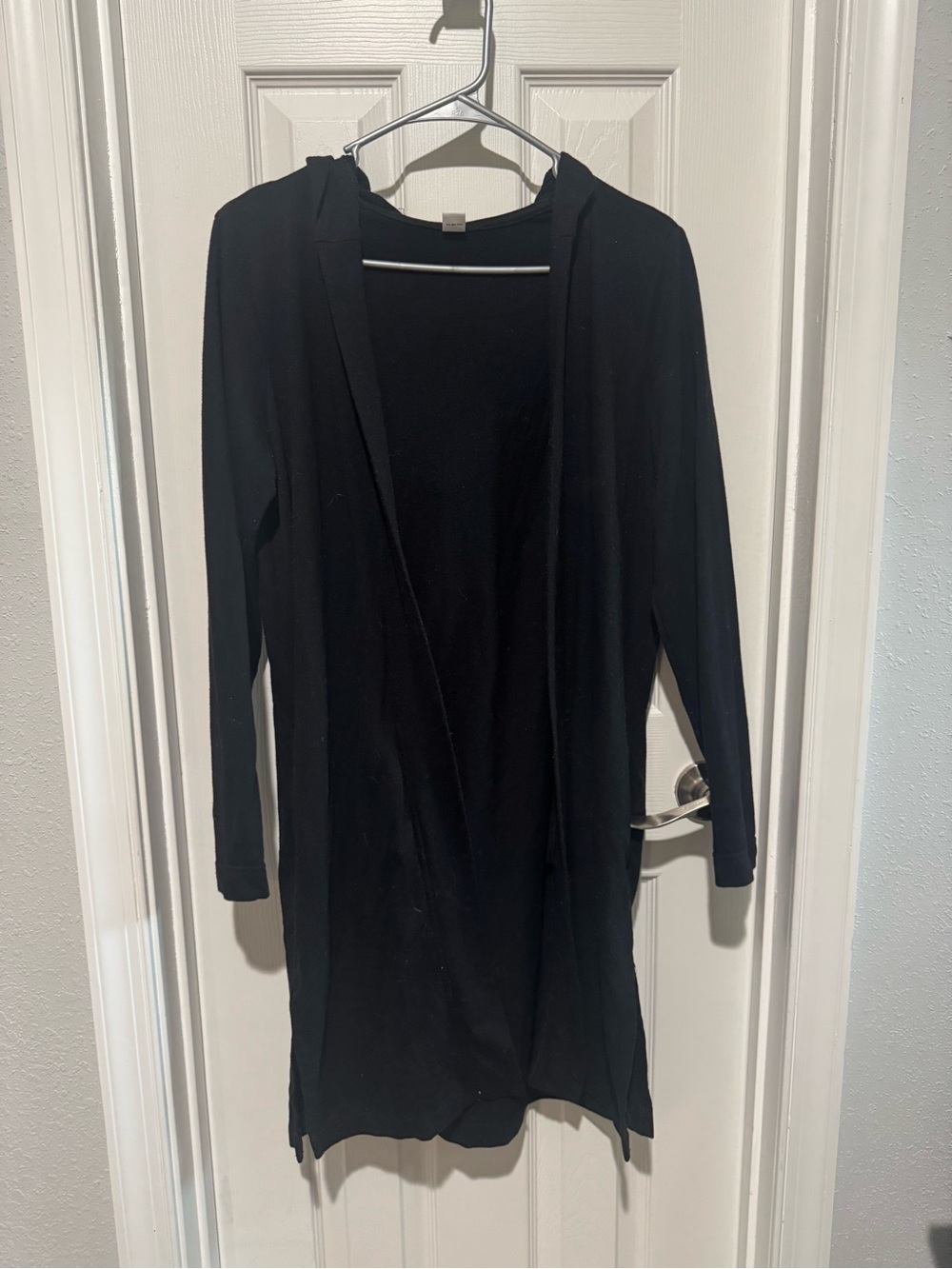 Old Navy Black Active Crewneck Top